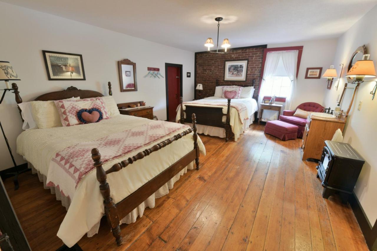 Bed and breakfast The Pines Of Dresden Extérieur photo