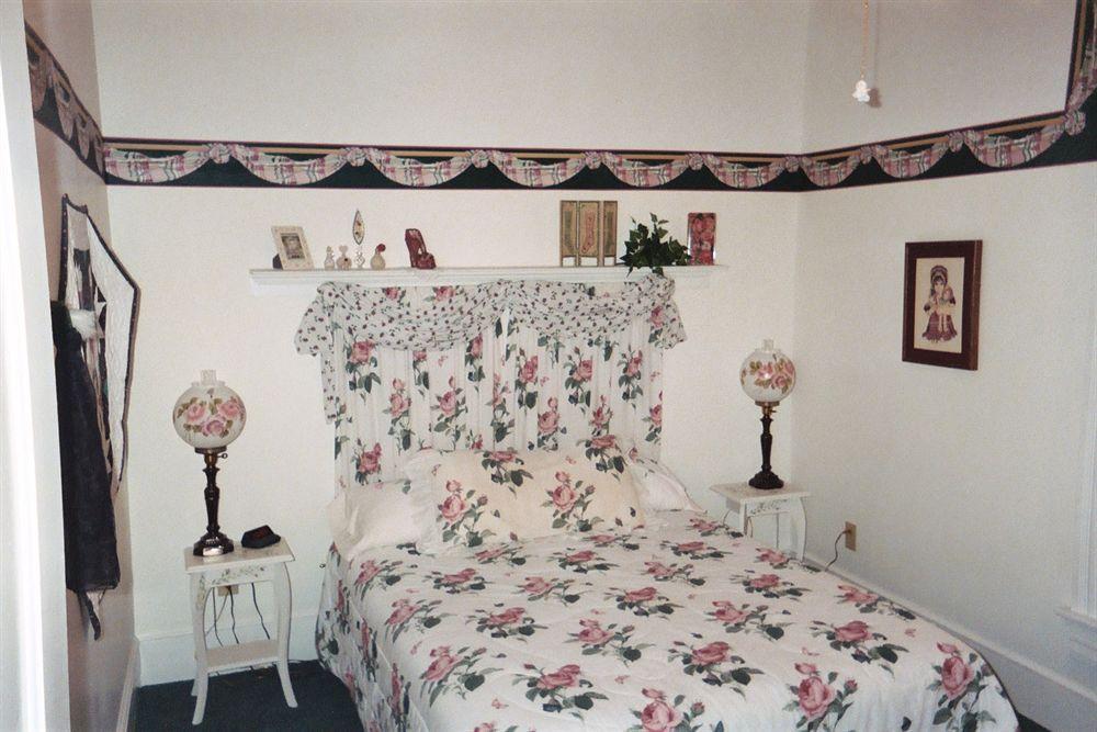 Bed and breakfast The Pines Of Dresden Extérieur photo