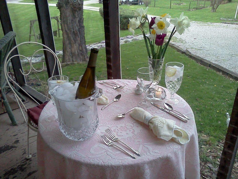 Bed and breakfast The Pines Of Dresden Extérieur photo